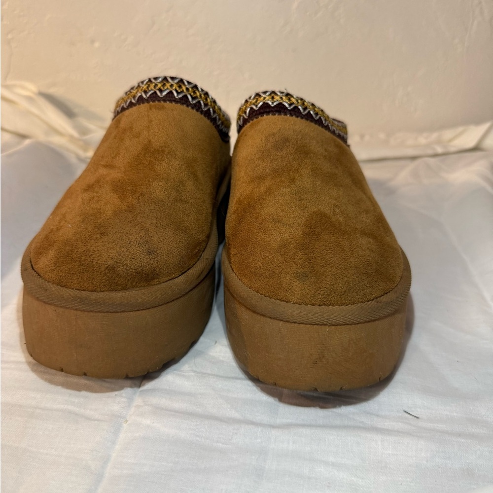 Oliver & Kate Women’s Platform Mule Slip-On in Chestnut Brown size 7 - Picture 2 of 8